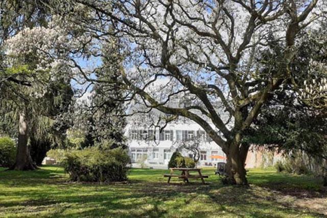Les Suites Fenelon Le Cateau-Cambresis Exteriér fotografie